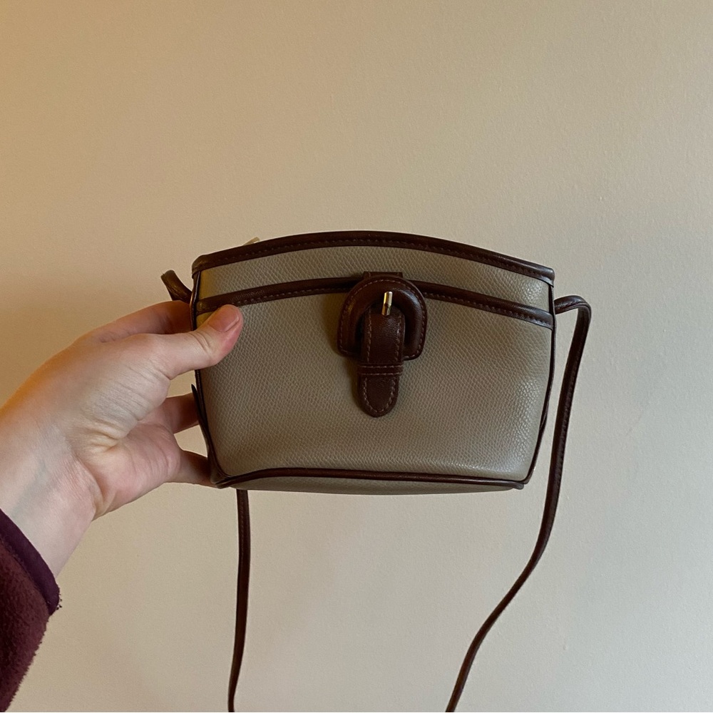 Chic Two-Tone Crossbody Bag